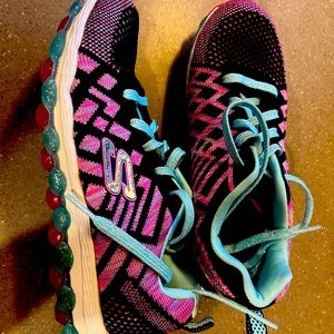 Girls Skechers Tennis Shoes